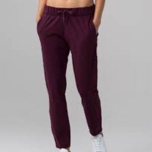 Lululemon On the Fly 7/8 Pant Dark Adobe